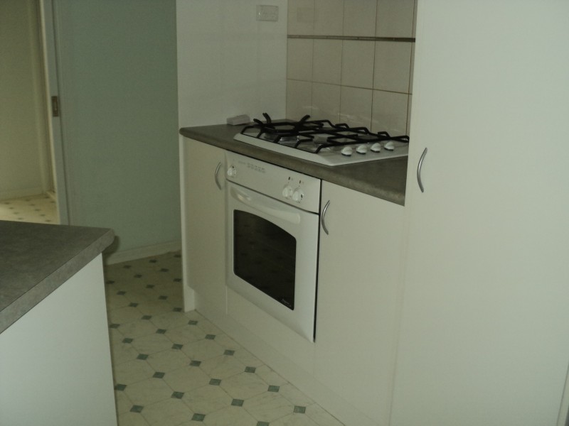 8/28 Fisken Street, Ballan VIC 3342