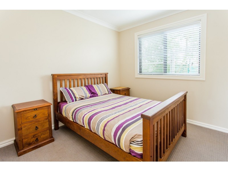 13 Spencer Road, Ballan VIC 3342