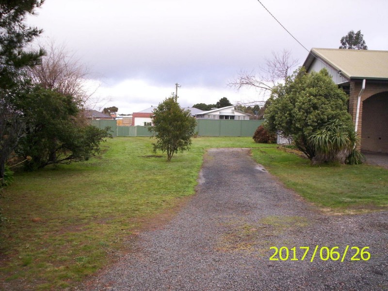 407 Old Melbourne Road, Ballan VIC 3342