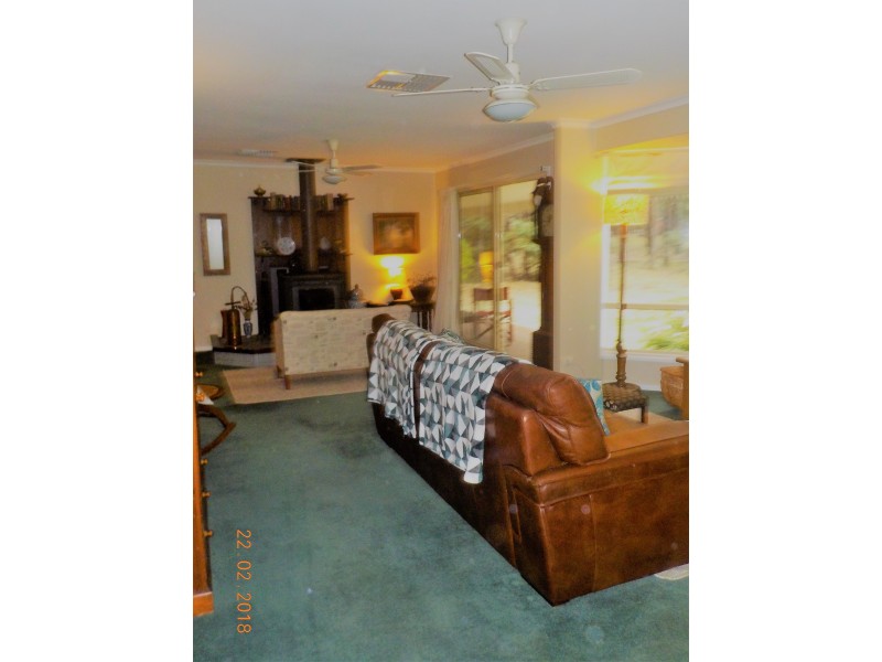 65 Acacia Avenue, Dales Creek VIC 3341