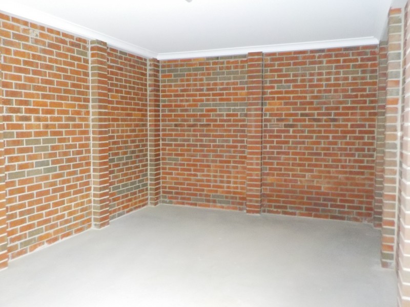 1/2 Central Park Court, Ballan VIC 3342