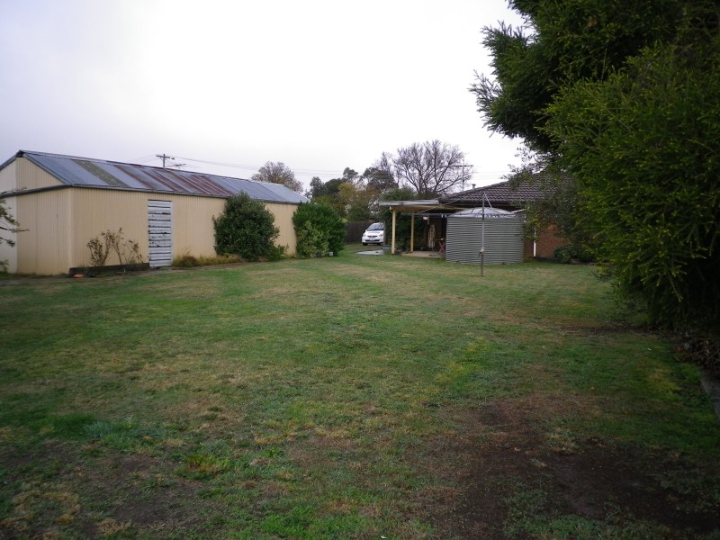 78 Edols Street, Ballan VIC 3342