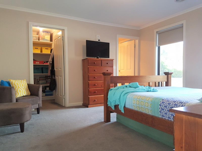 6 Moorabool Drive, Ballan VIC 3342