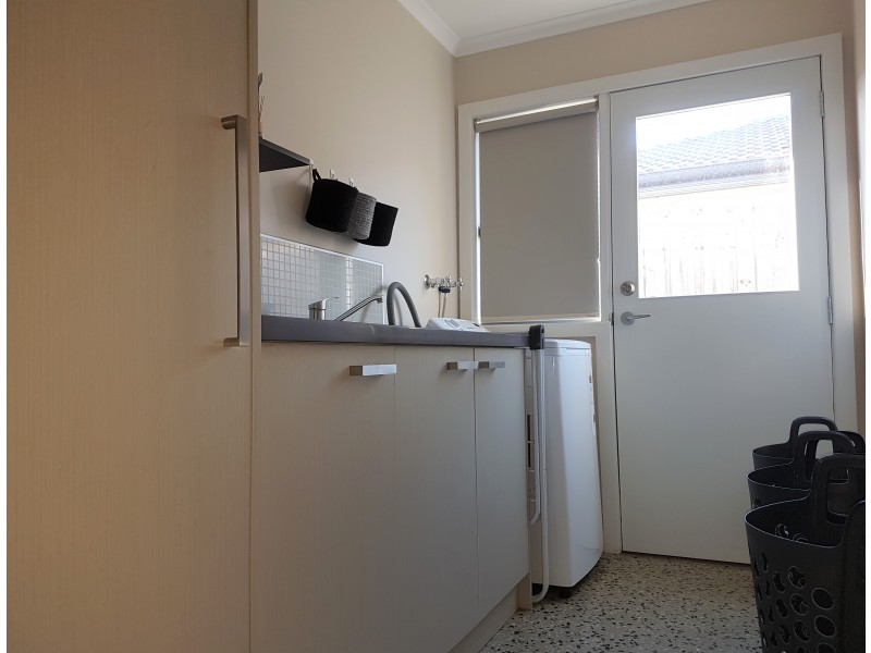 6 Moorabool Drive, Ballan VIC 3342