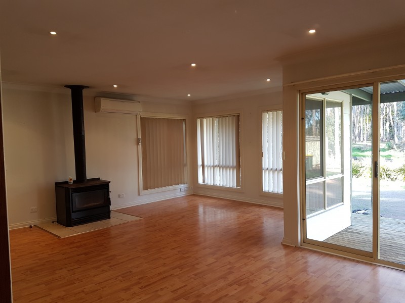 31 Cowans Drive, Dales Creek VIC 3341