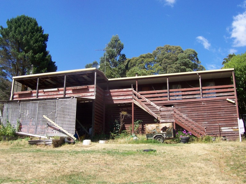 4 Grose Street, Gordon VIC 3345