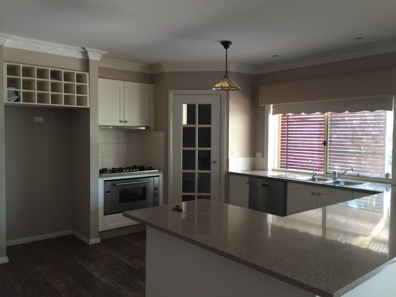 2 Sunline Court, Ballan VIC 3342