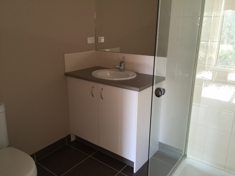 2 Sunline Court, Ballan VIC 3342