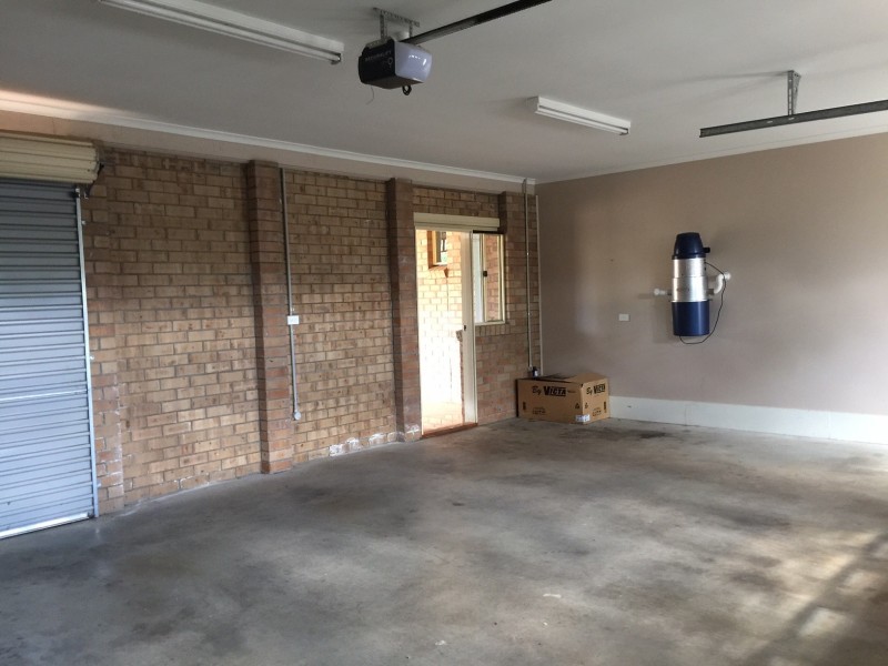 2 Sunline Court, Ballan VIC 3342