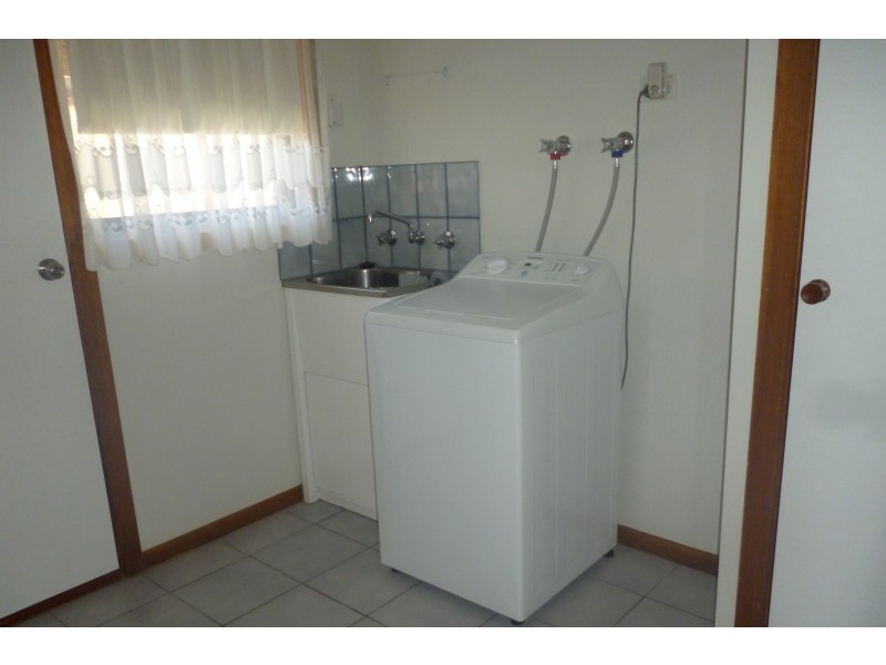 8 Stead Street, Ballan VIC 3342