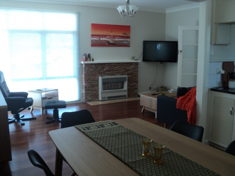 72 Edols Street, Ballan VIC 3342