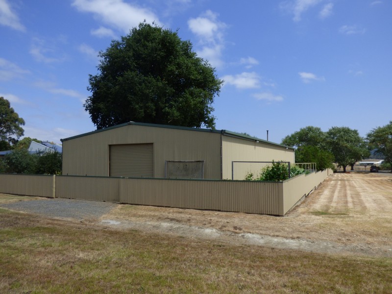 Lot 1, Corner Glenelg highway and O’Connor Street, Scarsdale VIC 3351