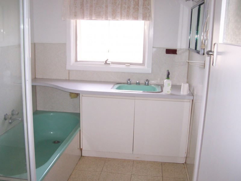 75 Edols Street, Ballan VIC 3342