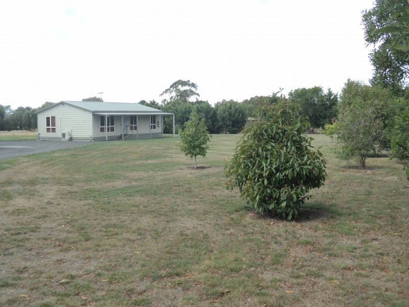 5498 Geelong- Ballan Road, Ballan VIC 3342