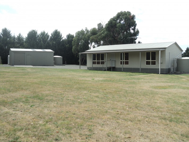 5498 Geelong- Ballan Road, Ballan VIC 3342
