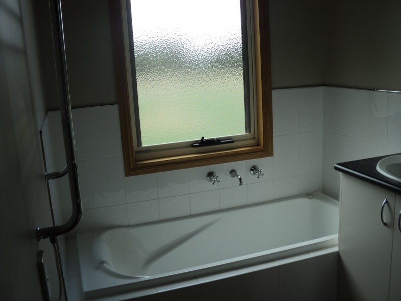 5498 Geelong- Ballan Road, Ballan VIC 3342