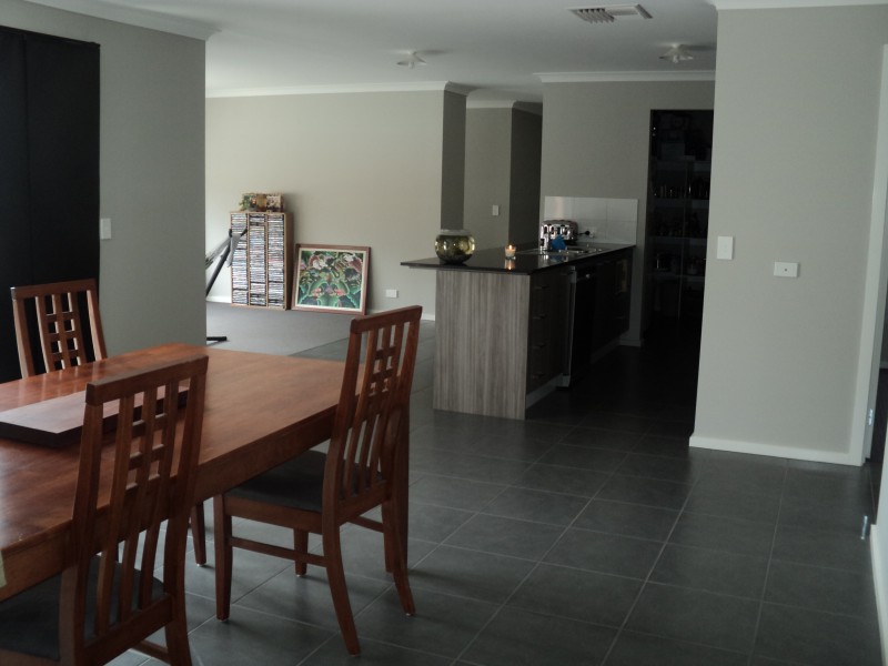 9 McMahon Drive, Ballan VIC 3342