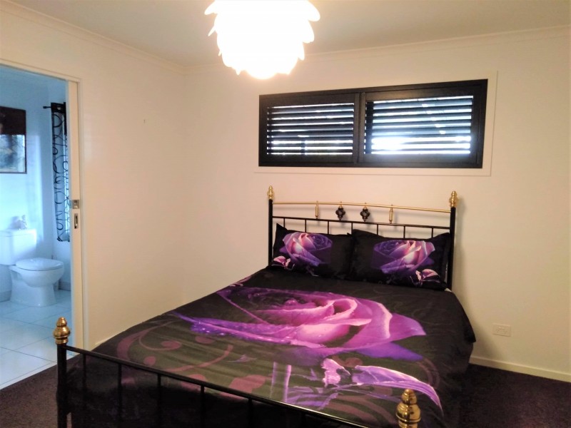 50 Urquhart Street, Gordon VIC 3345