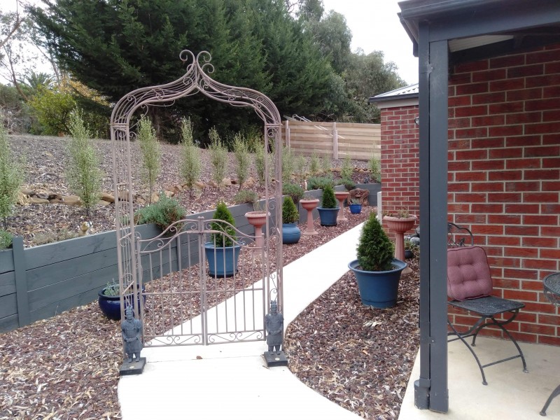 50 Urquhart Street, Gordon VIC 3345