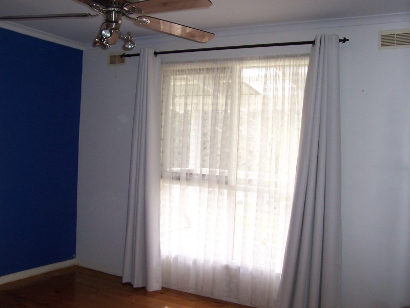 7 MAIN STREET, Gordon VIC 3345