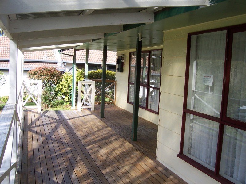 7 MAIN STREET, Gordon VIC 3345