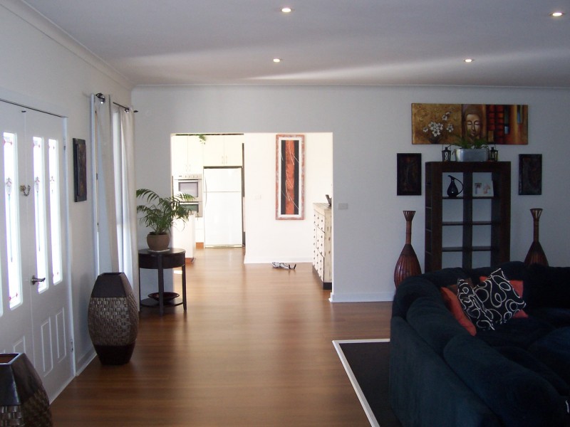 17 Main Street, Gordon VIC 3345