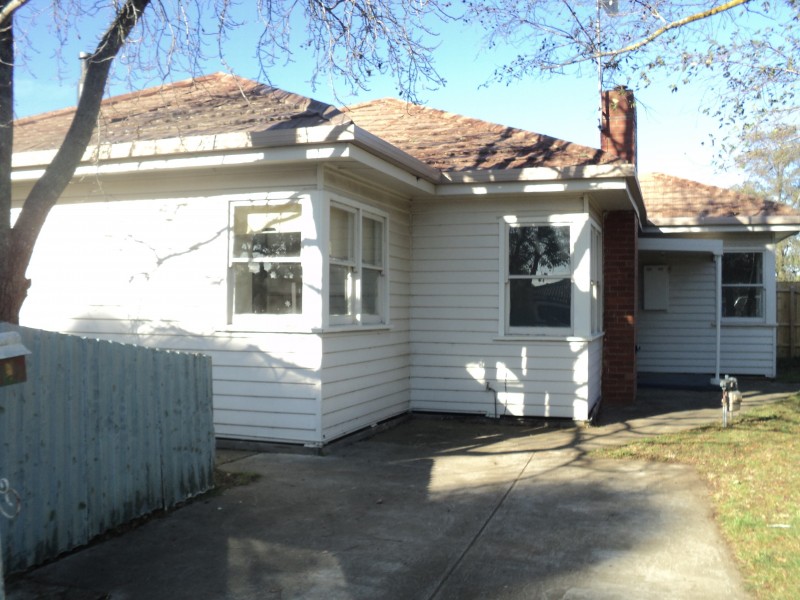 63B Edols Street, Ballan VIC 3342