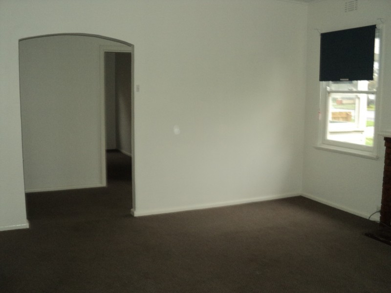 63B Edols Street, Ballan VIC 3342