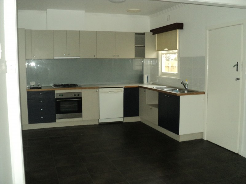 63B Edols Street, Ballan VIC 3342