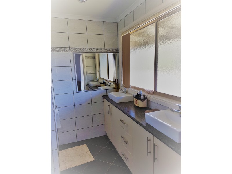 26 Herrods Lane, Blakeville VIC 3342