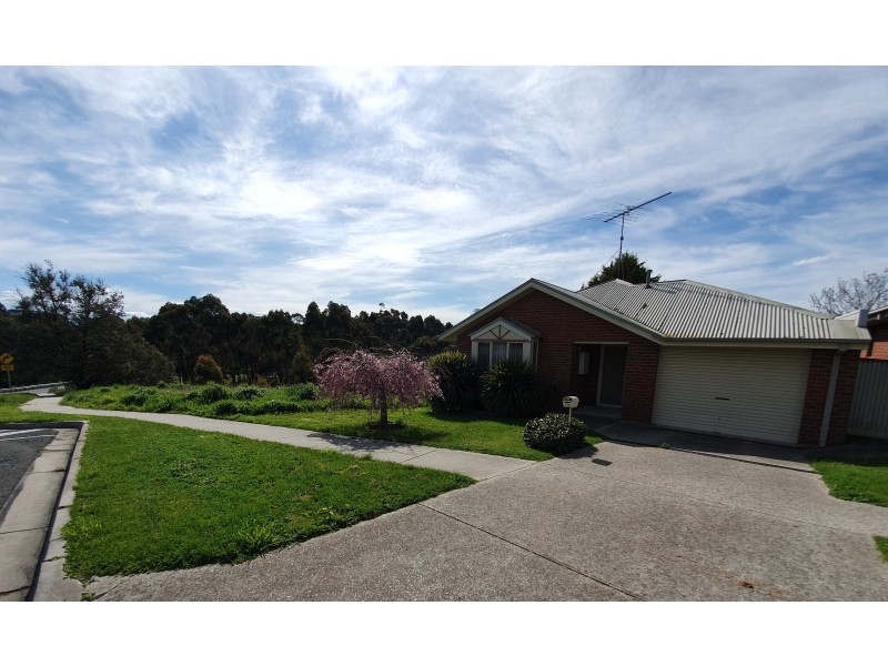 3/38 Roch Court, Ballan VIC 3342