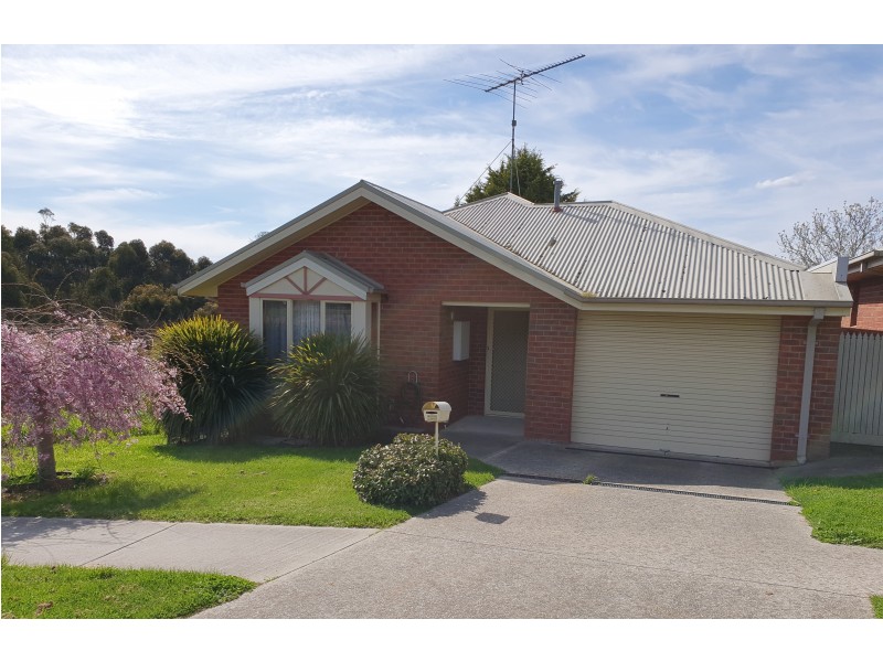 3/38 Roch Court, Ballan VIC 3342