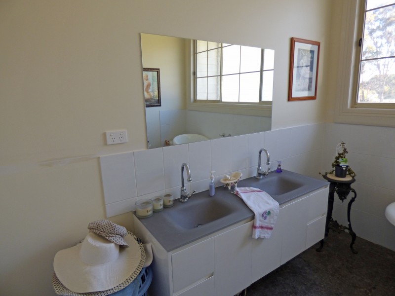 40 Reservoir Road, Rokewood VIC 3330