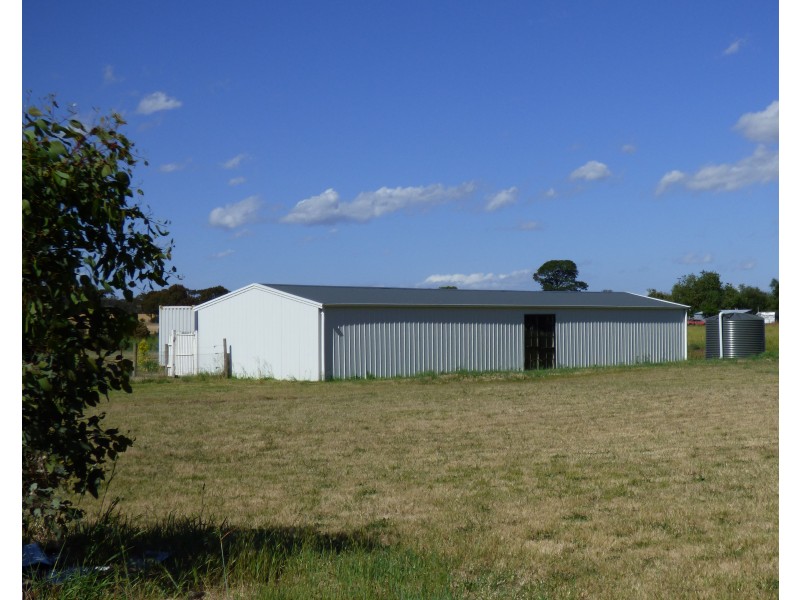 40 Reservoir Road, Rokewood VIC 3330