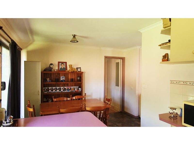 23 Steiglitz Street, Ballan VIC 3342