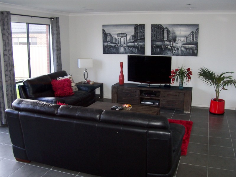 63 Spencer Road, Ballan VIC 3342