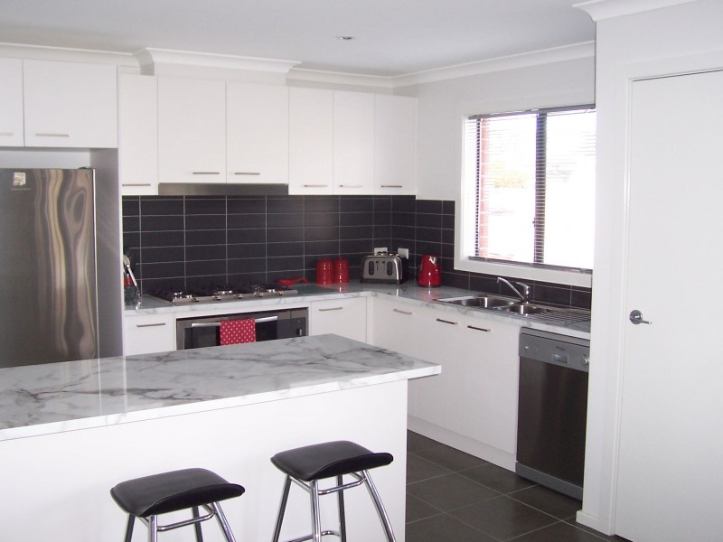 63 Spencer Road, Ballan VIC 3342