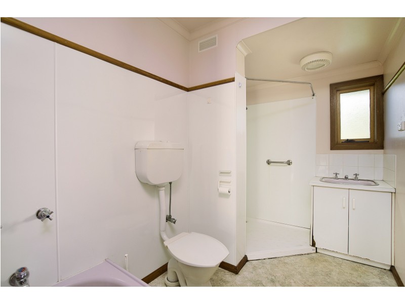 85 Inglis Street, Ballan VIC 3342