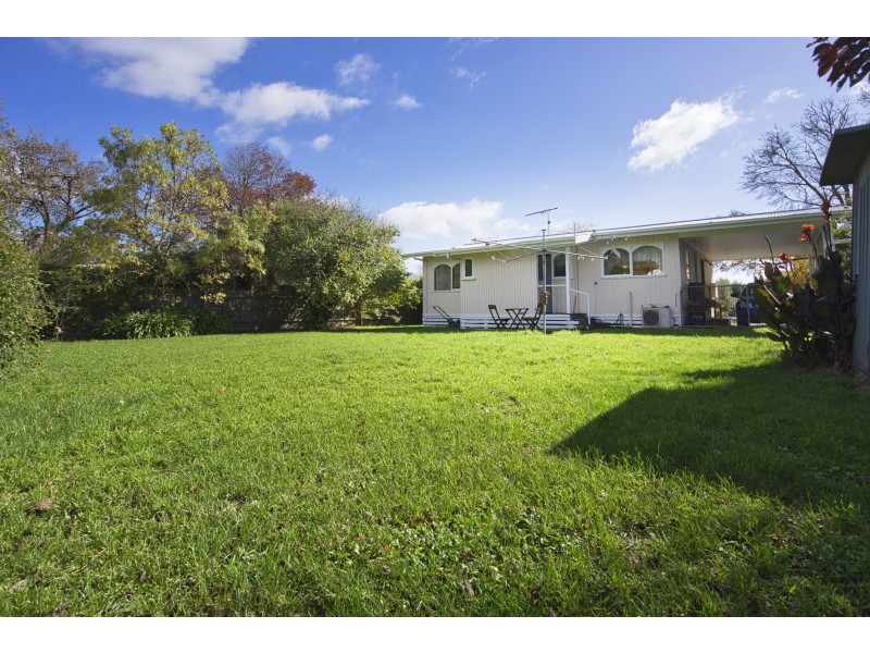 85 Inglis Street, Ballan VIC 3342