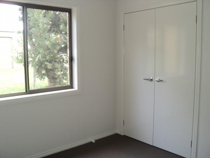 24 Urquhart Street, Gordon VIC 3345