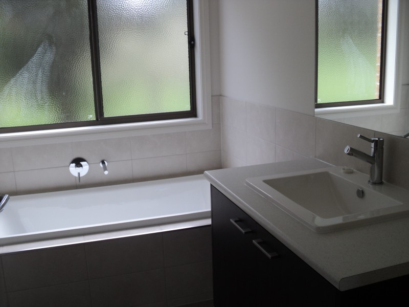 24 Urquhart Street, Gordon VIC 3345