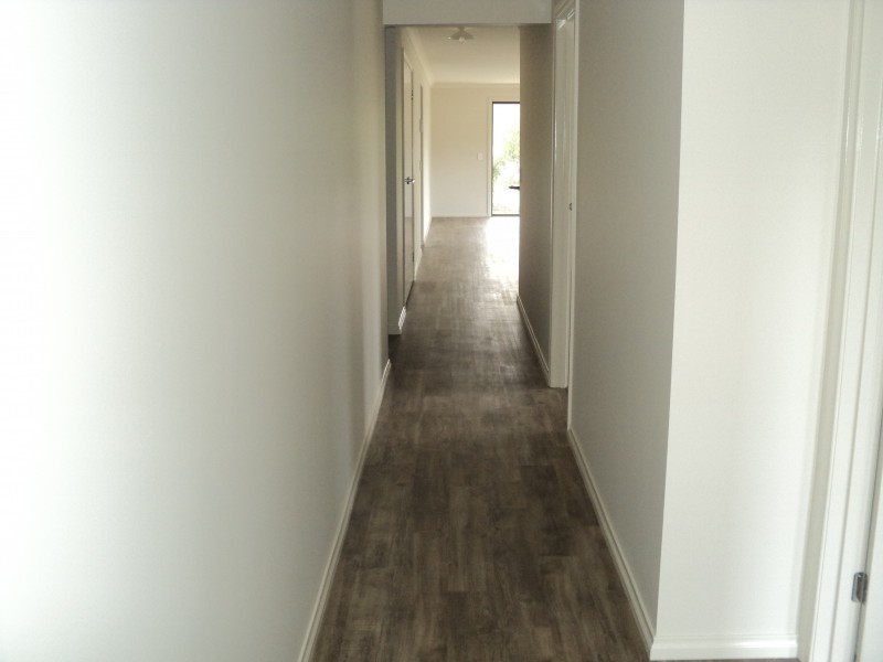 24 Urquhart Street, Gordon VIC 3345