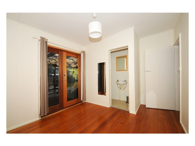 4 Godwin Street, Blairgowrie VIC 3942