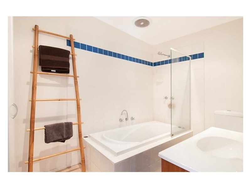 4 Godwin Street, Blairgowrie VIC 3942