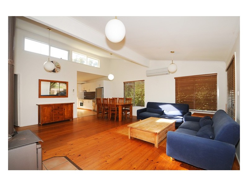 4 Godwin Street, Blairgowrie VIC 3942