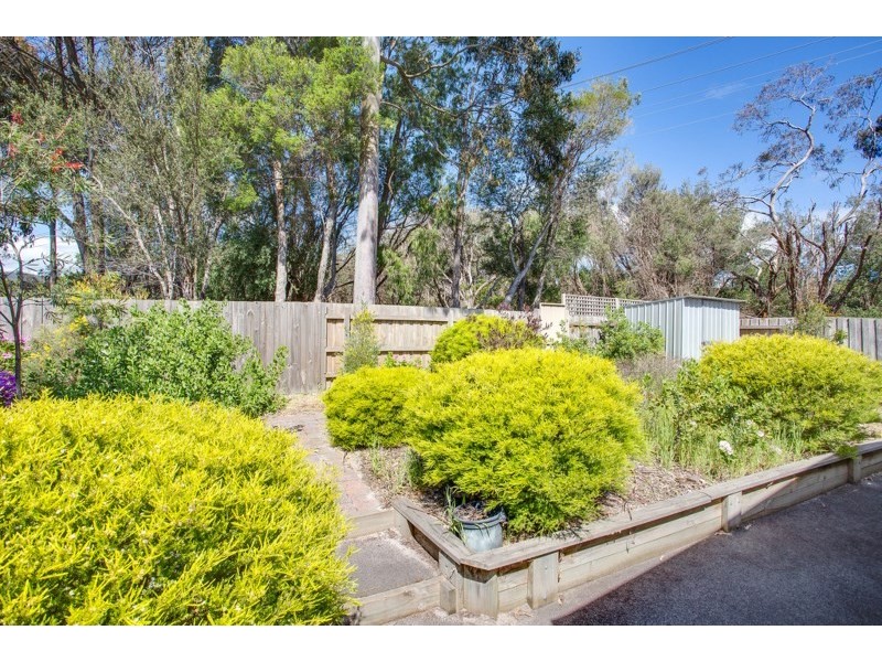 93B Leon Avenue, Rosebud VIC 3939