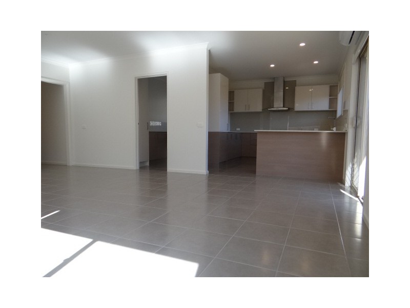 1/70 Harrap Road, Mount Martha VIC 3934