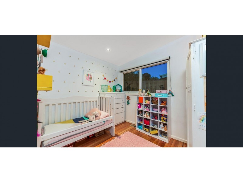 30 Fern Grove, Rye VIC 3941
