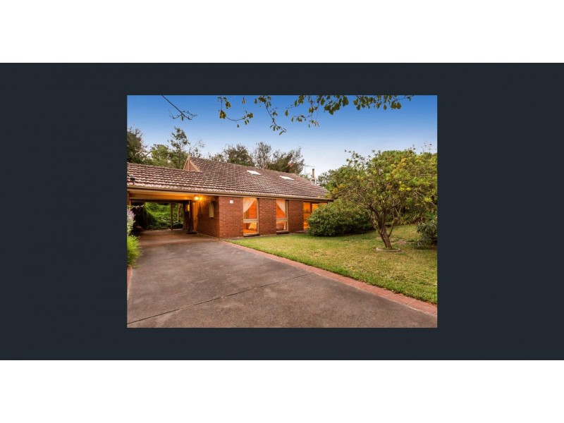 72 Valley Drive, Rye VIC 3941