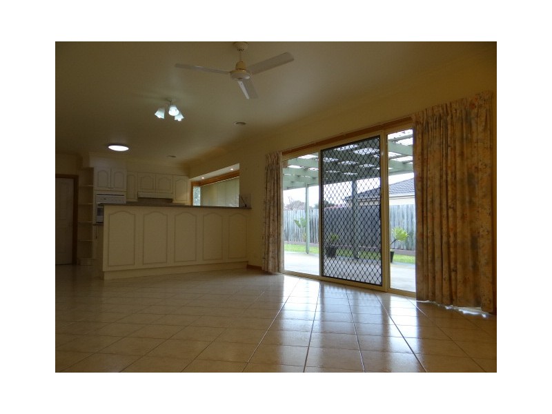 40 Coveside Avenue, Safety Beach VIC 3936